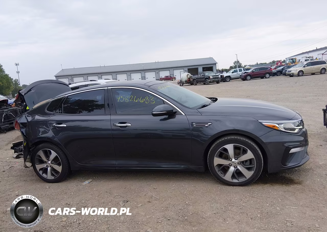 2019 Kia Optima S VIN:5XXGT4L38KG284255 - 14