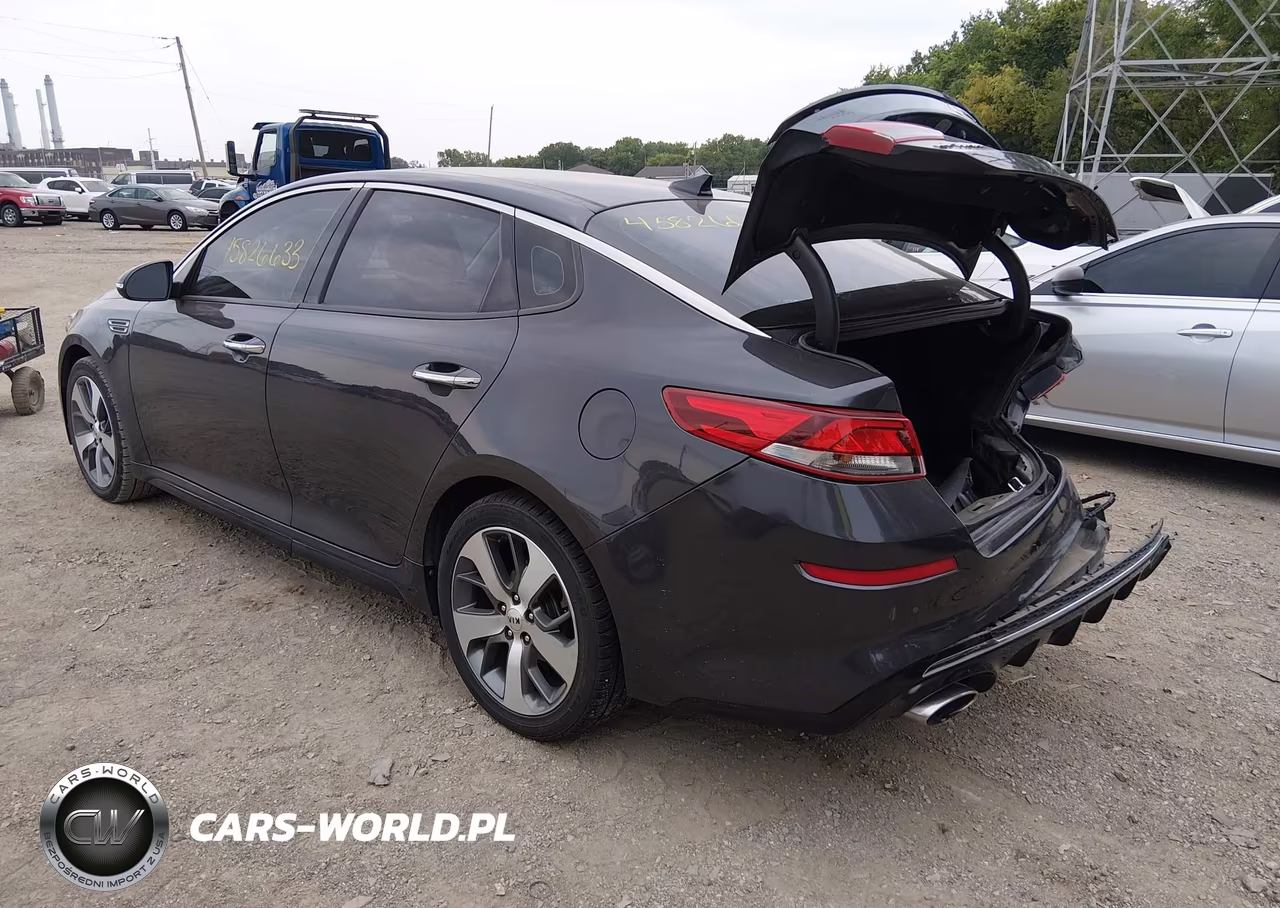 2019 Kia Optima S VIN:5XXGT4L38KG284255 - 3