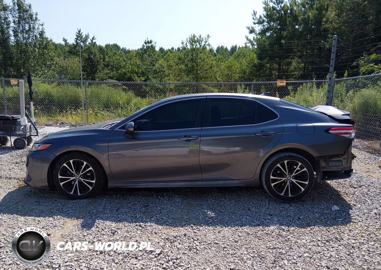 2020 Toyota Camry Se VIN:4T1G11AK0LU948876 - 14