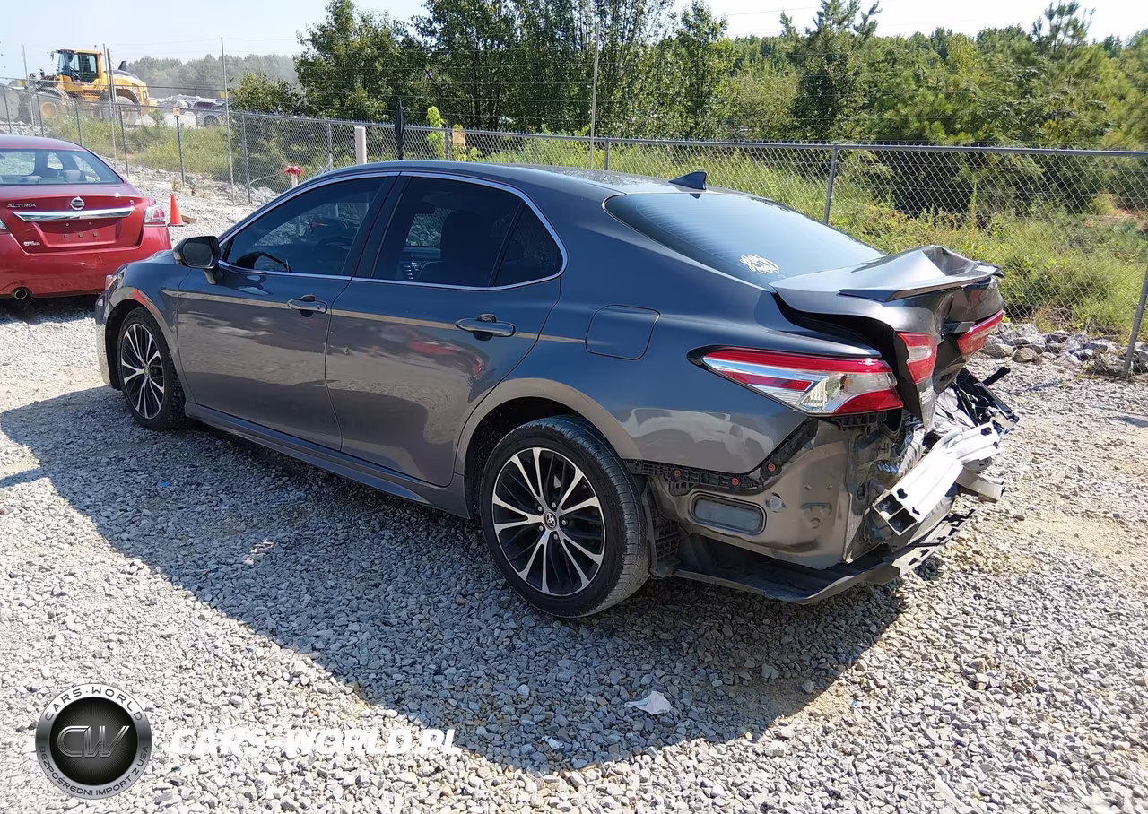 2020 Toyota Camry Se VIN:4T1G11AK0LU948876 - 3