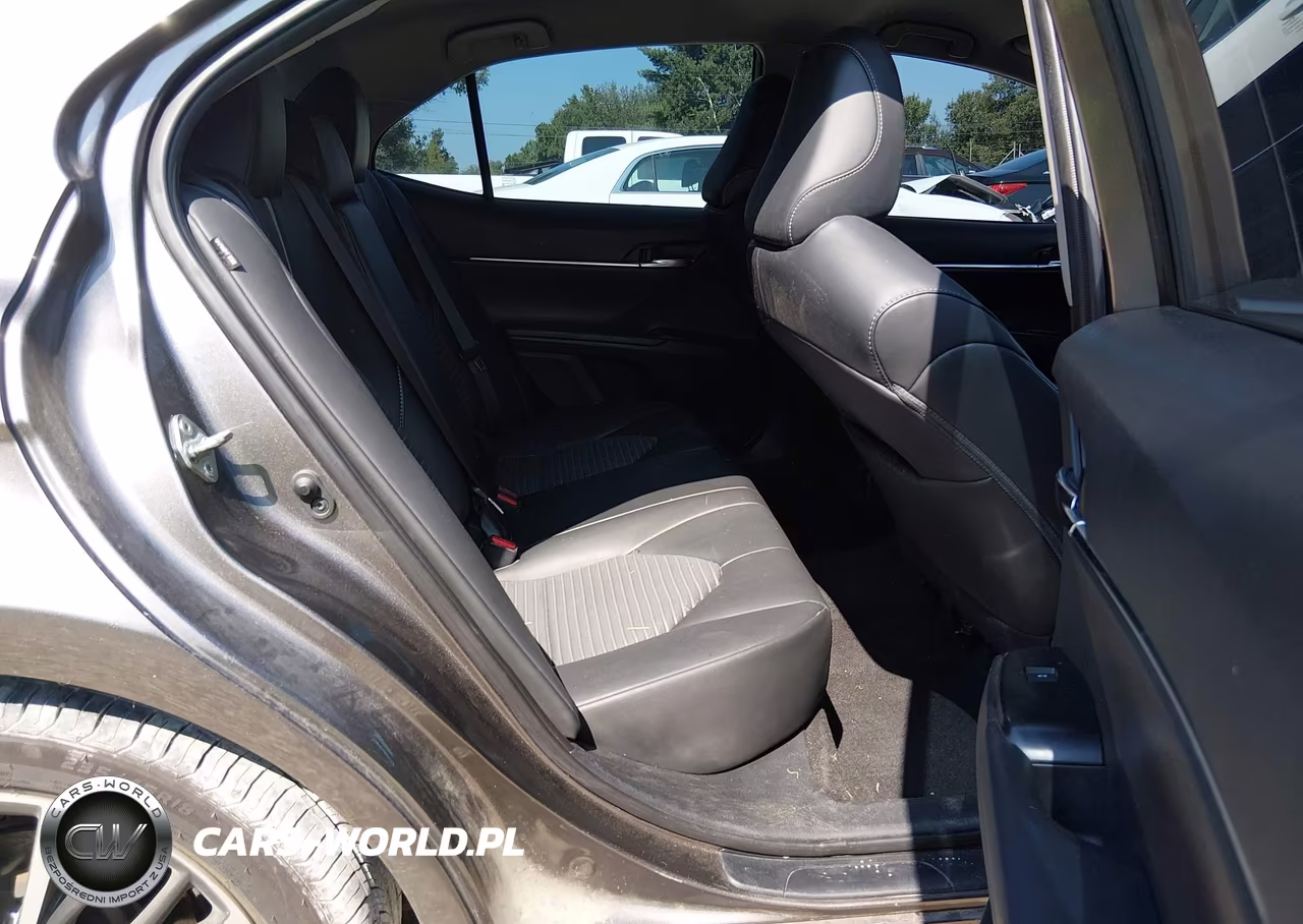 2020 Toyota Camry Se VIN:4T1G11AK0LU948876 - 8