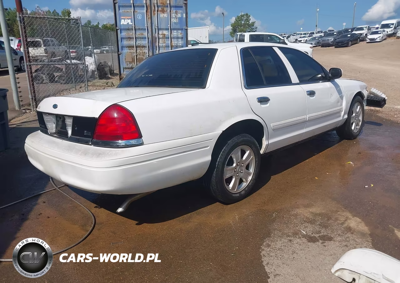 2011 Ford Crown Victoria Lx VIN:2FABP7EV5BX165568 - 4