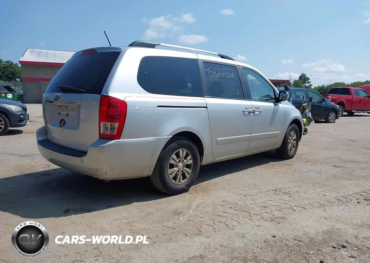 2012 Kia Sedona Lx VIN:KNDMG4C71C6473260 - 4