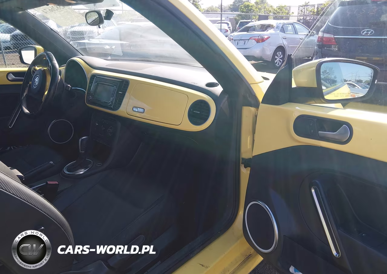 2014 Volkswagen Beetle 1.8T VIN:3VW517AT8EM822616 - 5