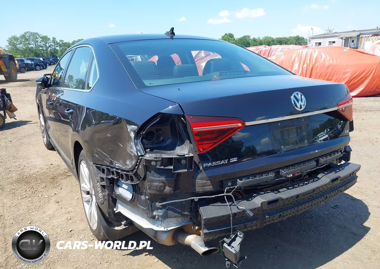 2017 Volkswagen Passat 1.8T Se VIN:1VWGT7A37HC079990 - 6