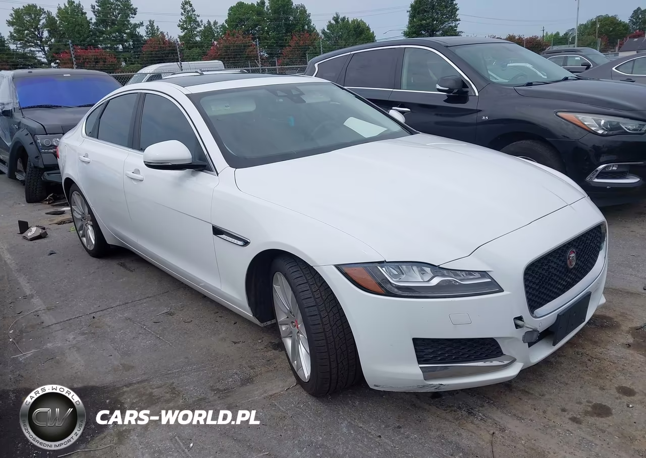 2017 Jaguar Xf 35T Prestige VIN:SAJBK4BV8HCY44575 - 13