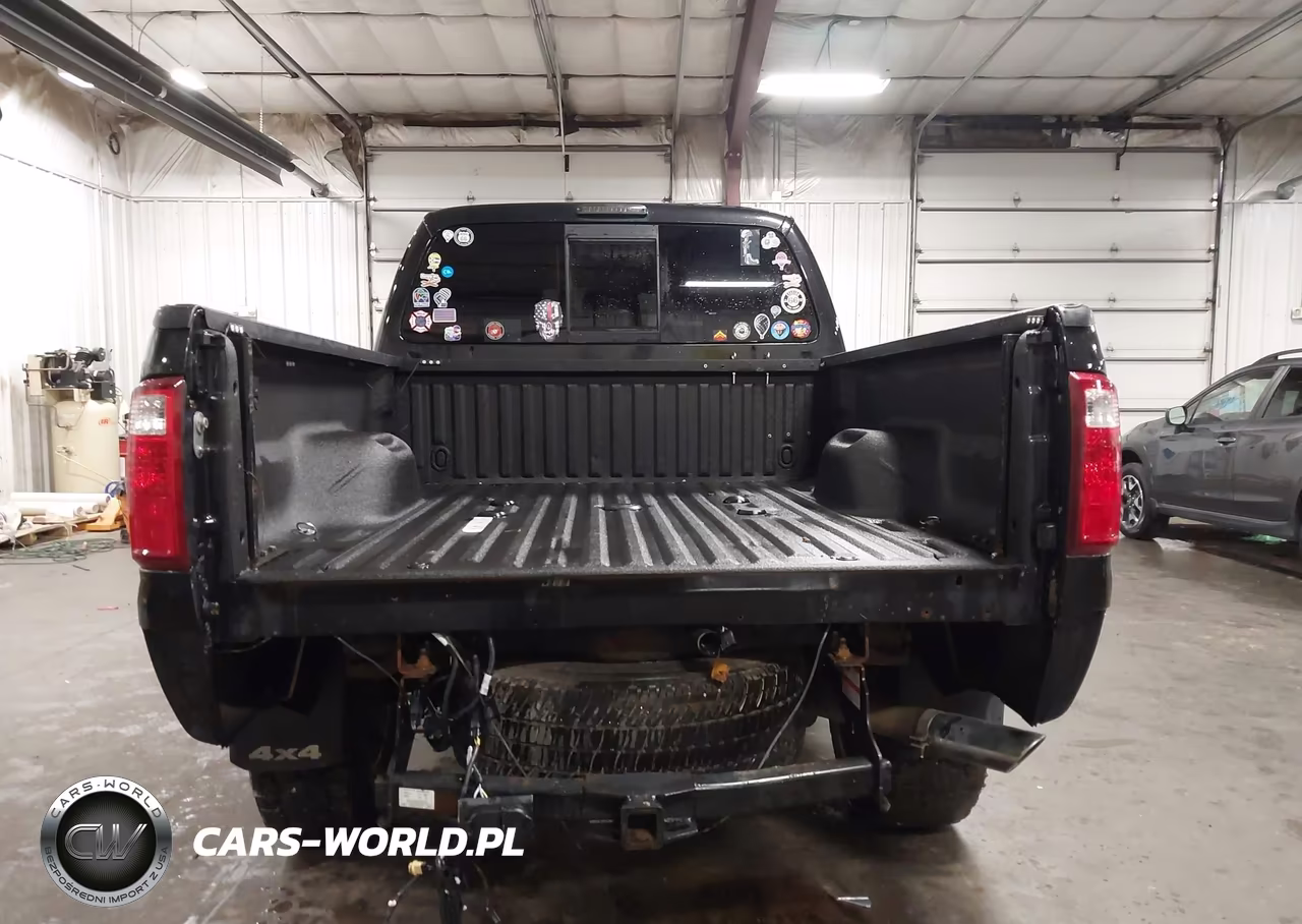 2015 Ford F-250 Xlt VIN:1FT7W2B66FED14645 - 17