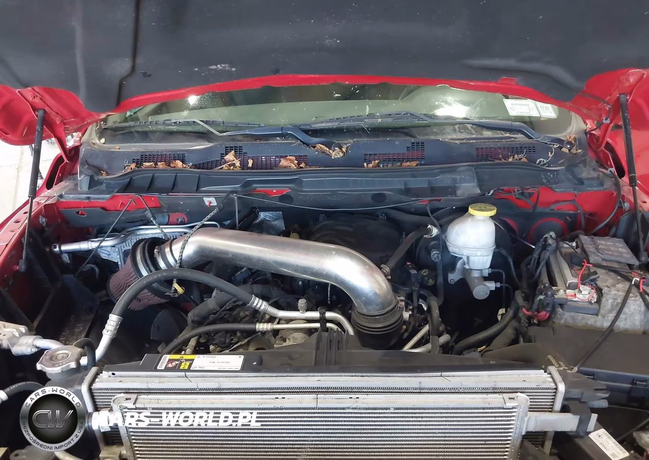 2019 Ram 1500 Classic Express 4X4 6'4 Box VIN:1C6RR7FG4KS577705 - 10