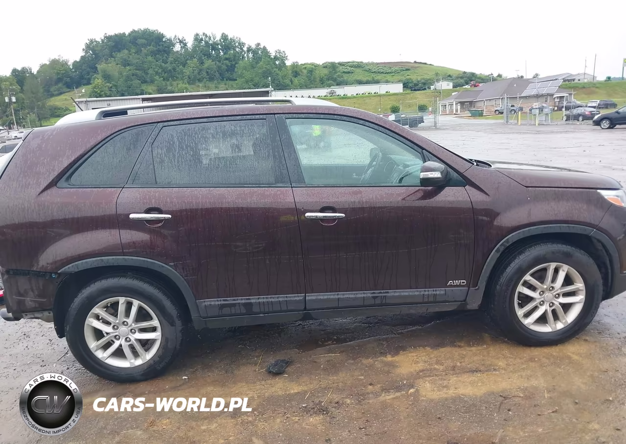 2015 Kia Sorento Lx VIN:5XYKTCA61FG571276 - 14