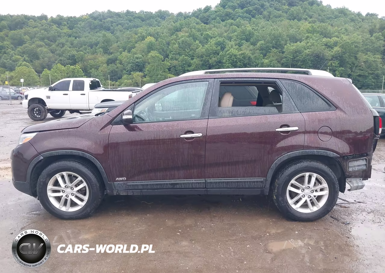 2015 Kia Sorento Lx VIN:5XYKTCA61FG571276 - 15