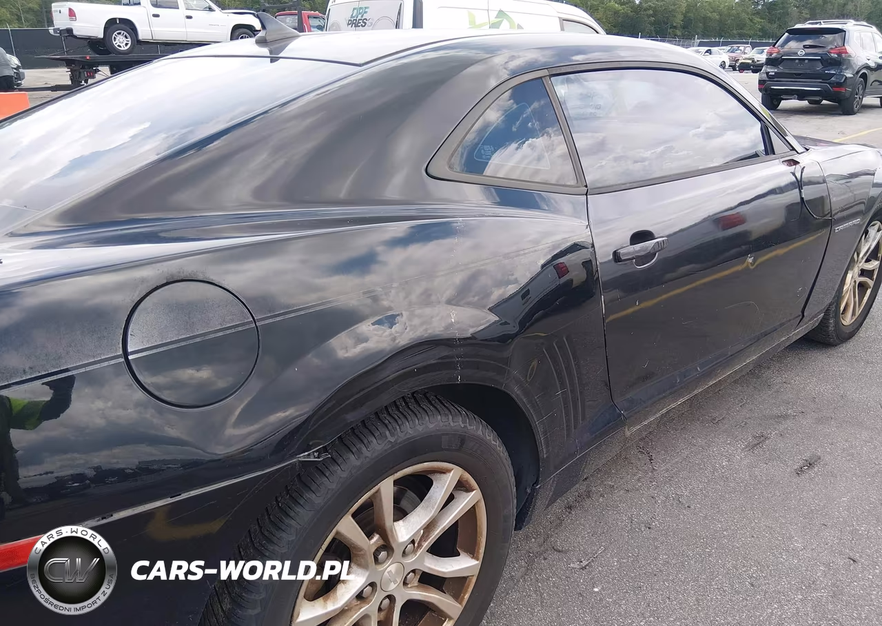 CHEVROLET CAMARO LT VIN:2G1FB1E39E9263588 - 6