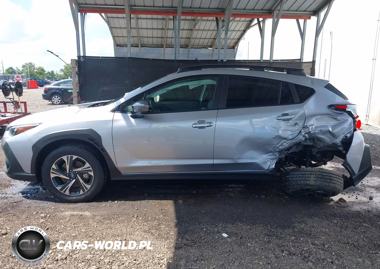 2024 Subaru Crosstrek Premium VIN:JF2GUADC0R8373472 - 14