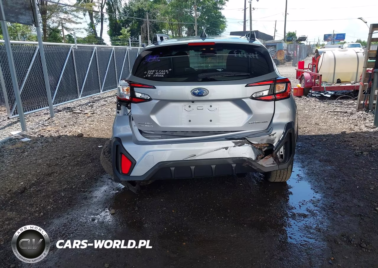 2024 Subaru Crosstrek Premium VIN:JF2GUADC0R8373472 - 16