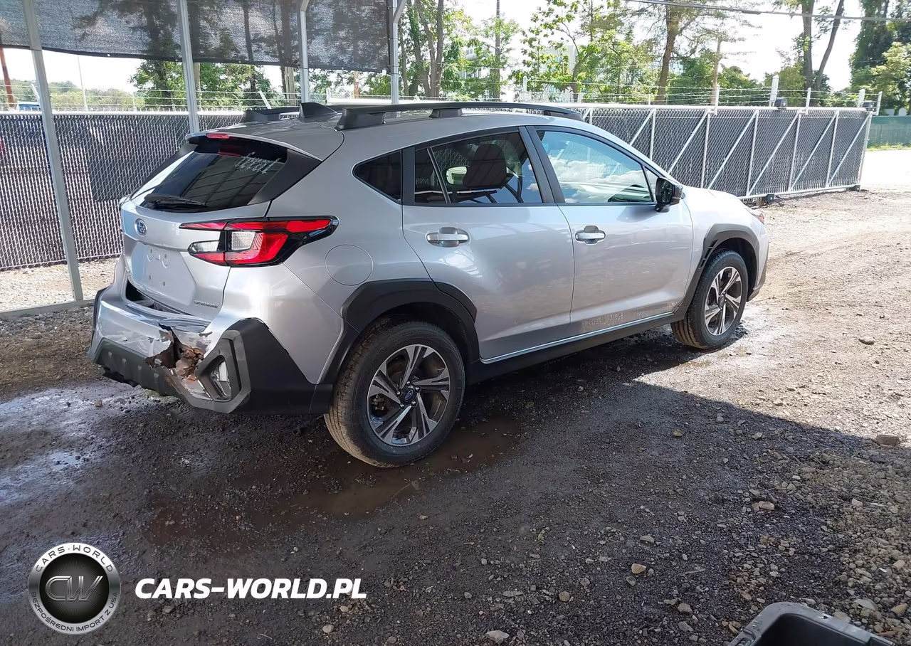 2024 Subaru Crosstrek Premium VIN:JF2GUADC0R8373472 - 4