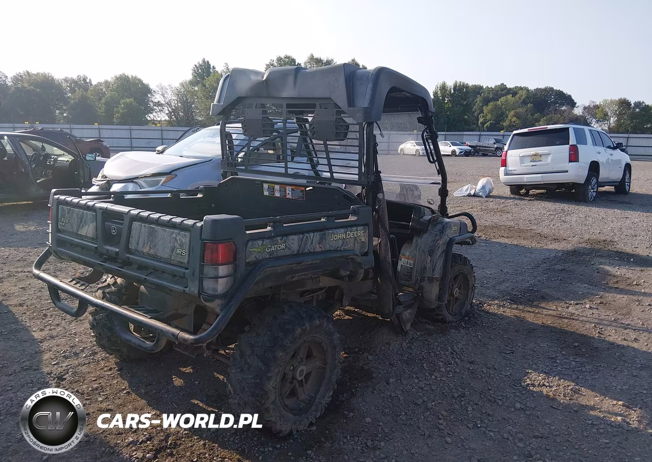 2015 John Deere Xuv 825M VIN:1M0825GELFM101870 - 4