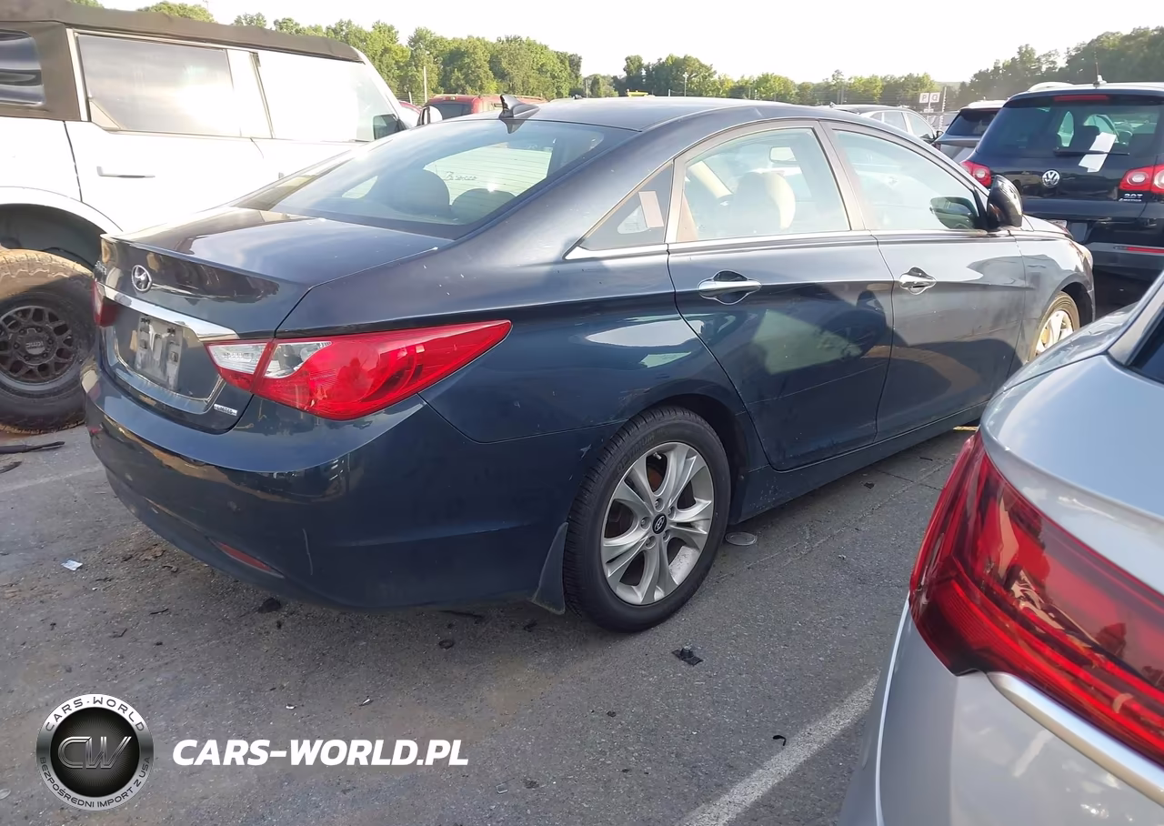 2011 Hyundai Sonata Limited VIN:5NPEC4AC8BH258530 - 4