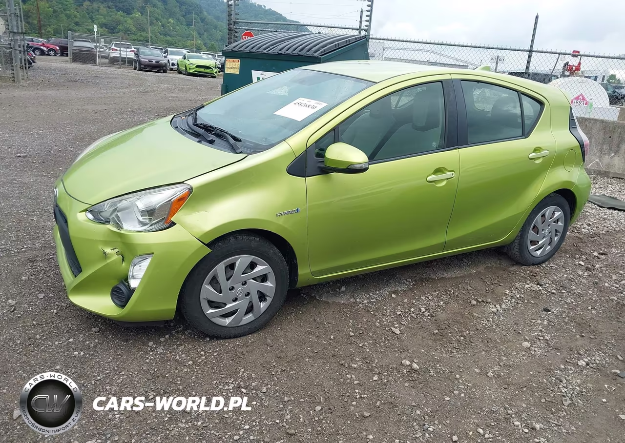 2015 Toyota Prius C One VIN:JTDKDTB33F1101784 - 2