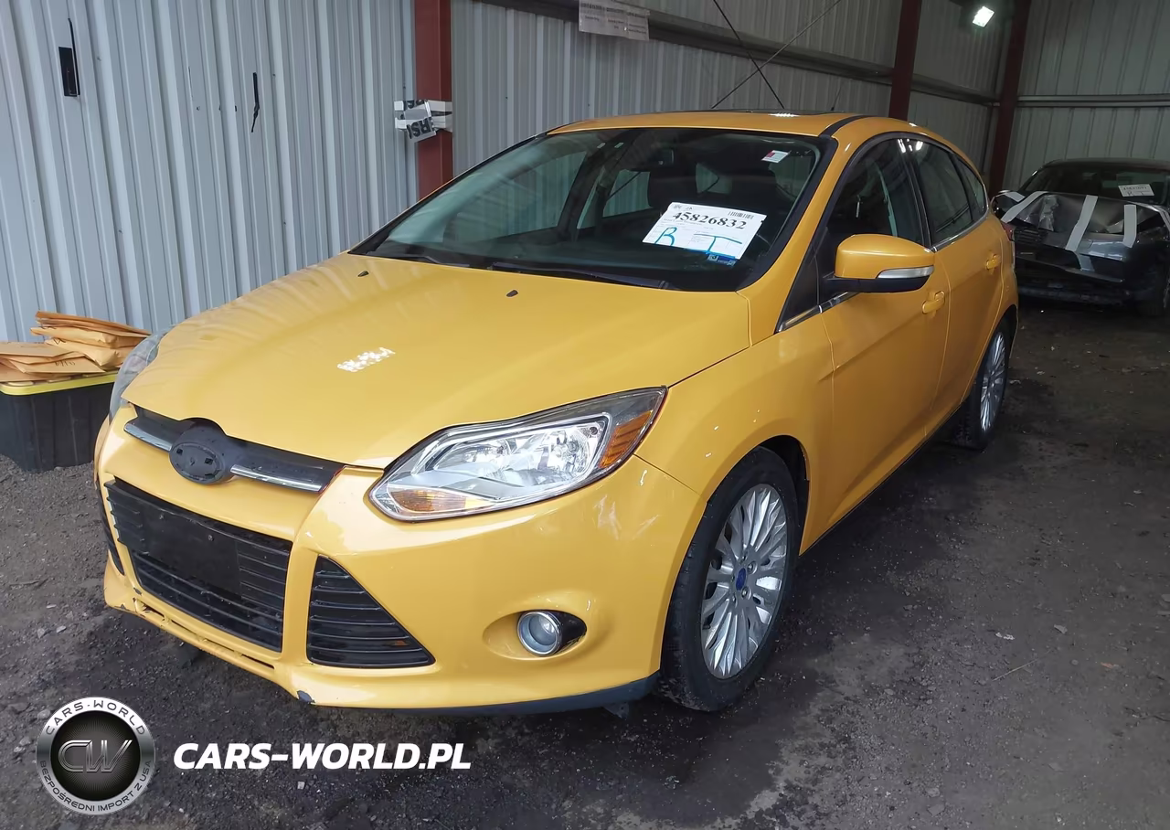 2012 Ford Focus Titanium VIN:1FAHP3N23CL111046 - 2