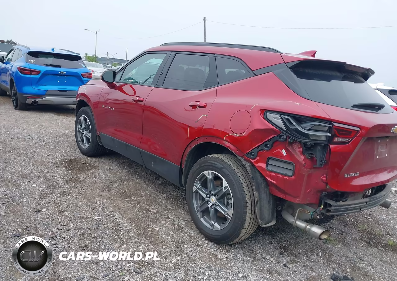 2024 Chevrolet Blazer Fwd 2Lt VIN:3GNKBCR47RS254991 - 3