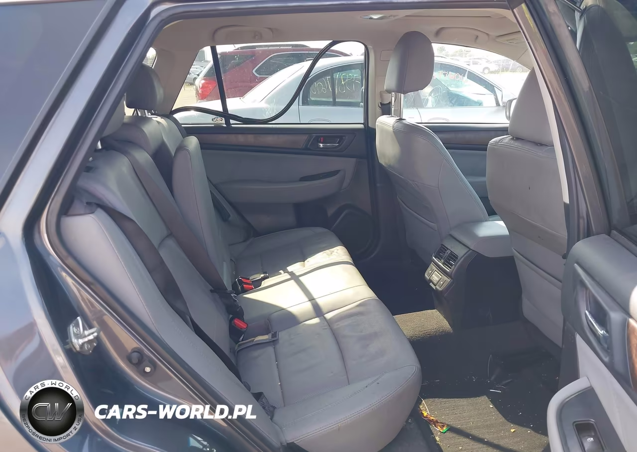 2018 Subaru Outback 2.5I Limited VIN:4S4BSANC6J3253816 - 8