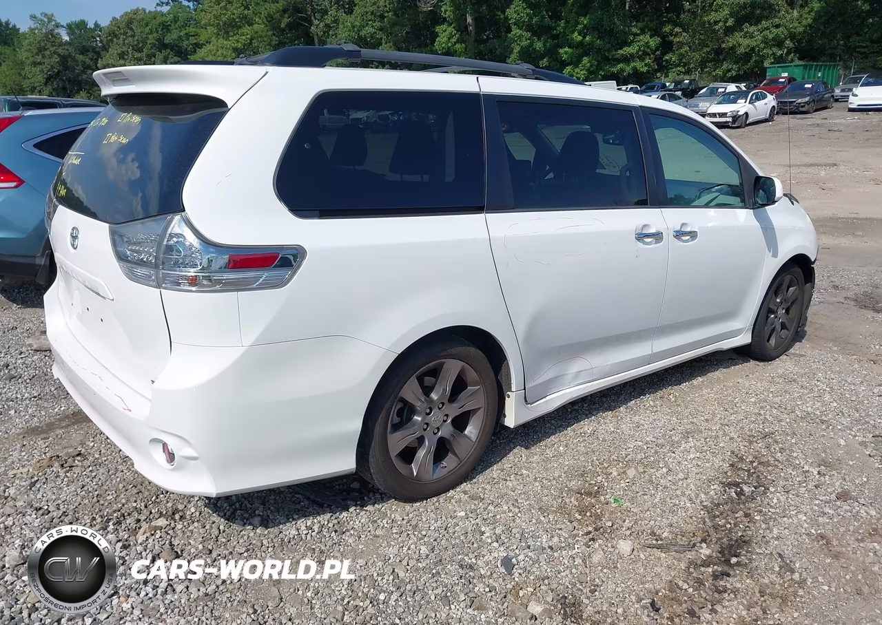 2014 Toyota Sienna Se 8 Passenger VIN:5TDXK3DC5ES437169 - 4