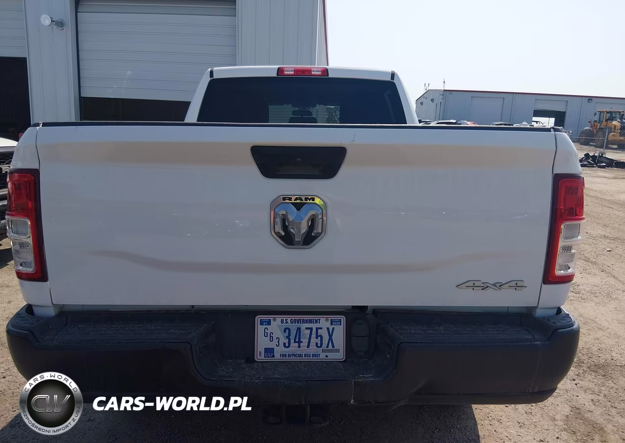 2020 Ram 2500 Tradesman 4X4 6'4 Box VIN:3C6UR5CJ6LG243313 - 16