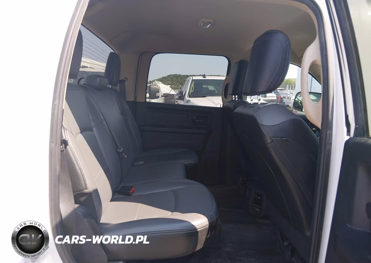 2020 Ram 2500 Tradesman 4X4 6'4 Box VIN:3C6UR5CJ6LG243313 - 8
