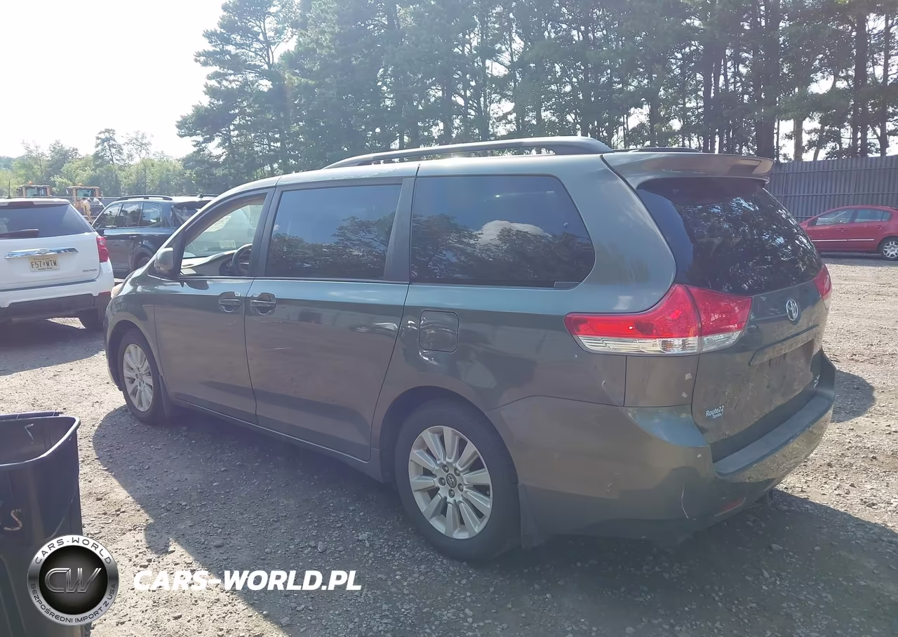 2012 Toyota Sienna Xle 7 Passenger VIN:5TDDK3DC0CS040744 - 3