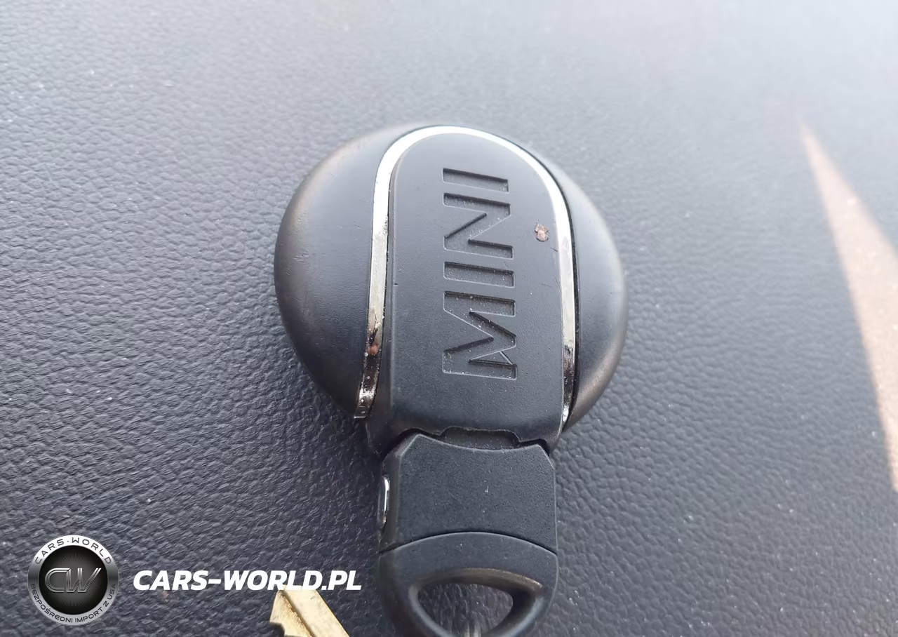 2017 Mini Convertible Cooper VIN:WMWWG5C30H3C99489 - 11