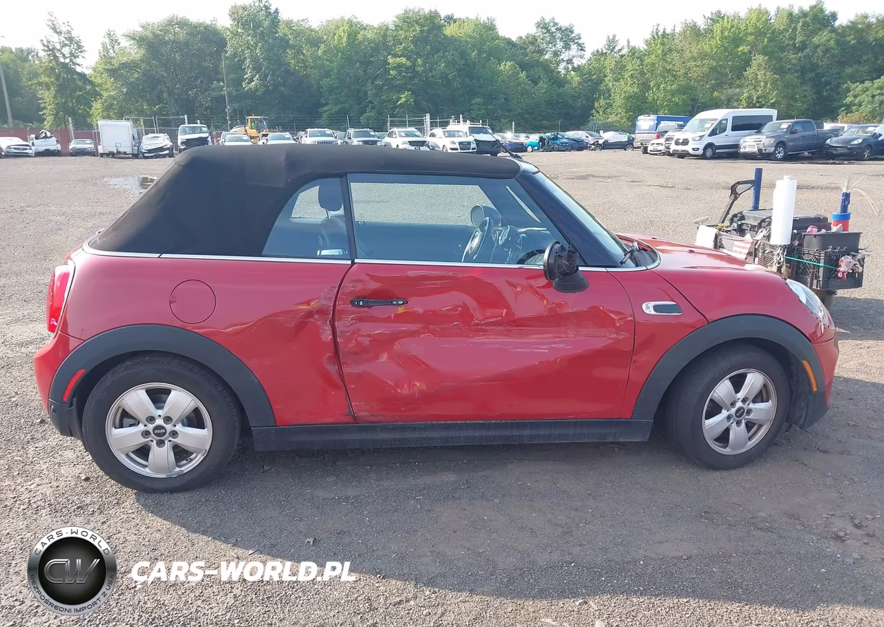 2017 Mini Convertible Cooper VIN:WMWWG5C30H3C99489 - 13