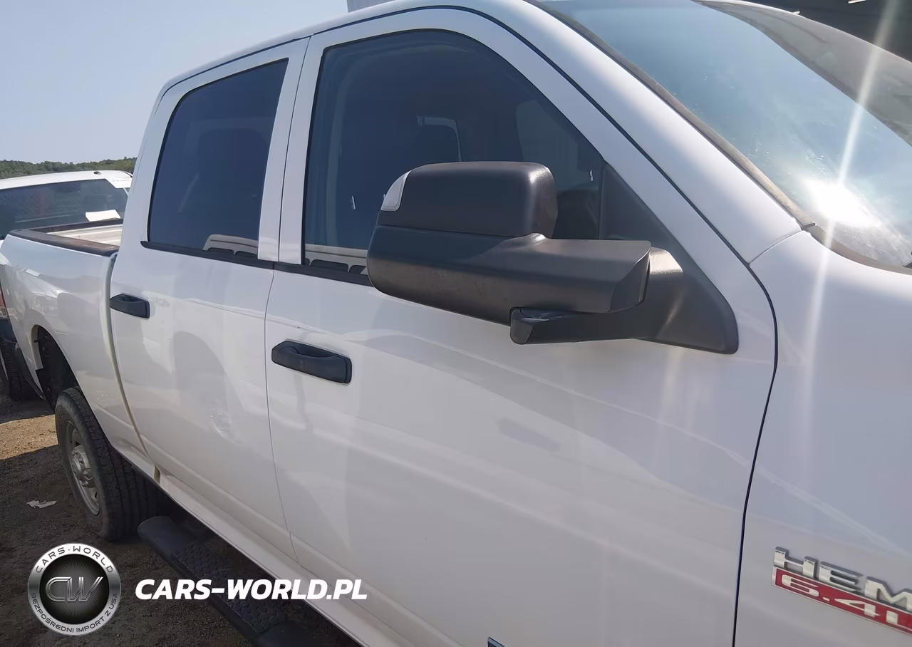 2020 Ram 2500 Tradesman 4X4 6'4 Box VIN:3C6UR5CJ4LG243312 - 13