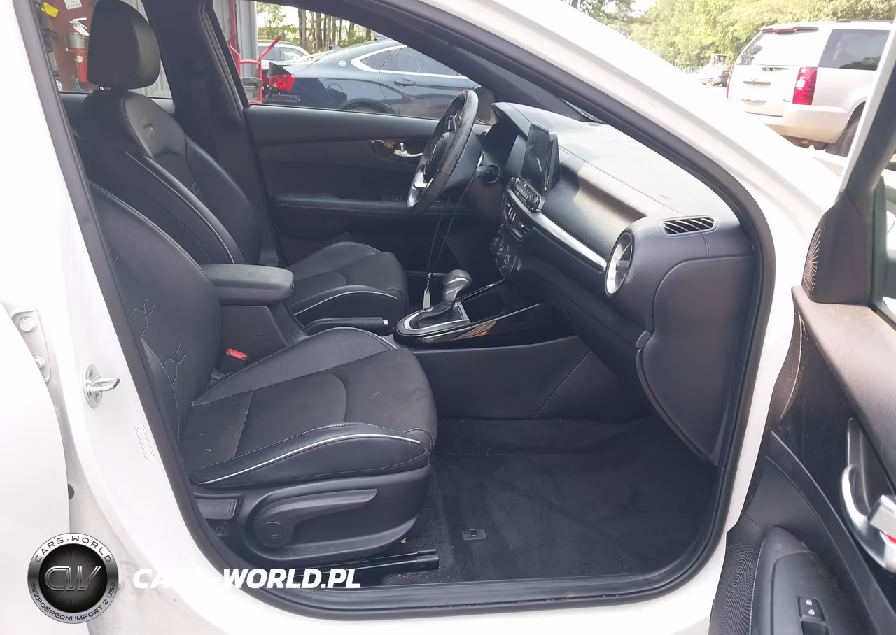 2021 Kia Forte Gt-Line VIN:3KPF34AD0ME420204 - 5