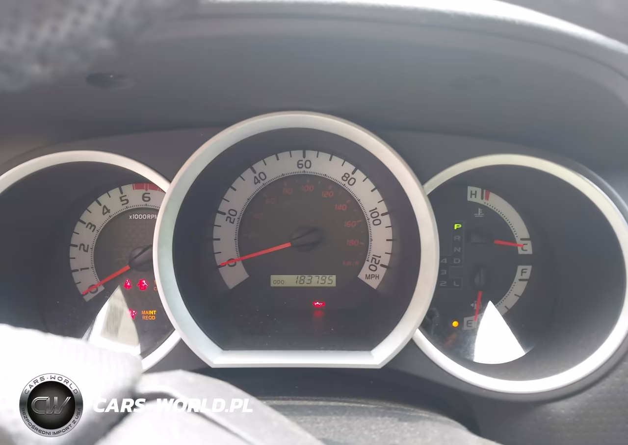 2015 Toyota Tacoma Base V6 VIN:5TFUU4EN8FX146549 - 7