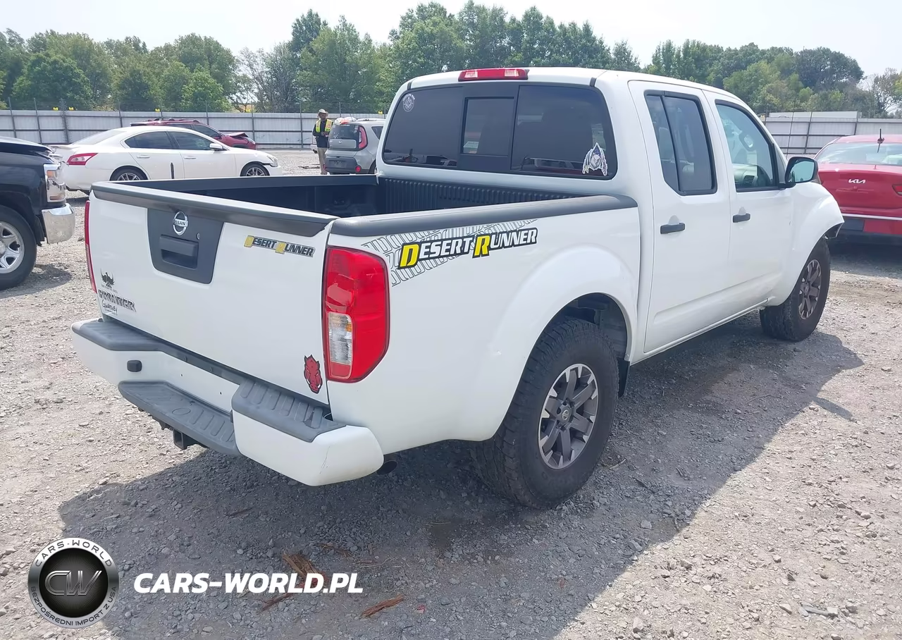 2014 Nissan Frontier Desert Runner VIN:1N6AD0ER5EN756348 - 4