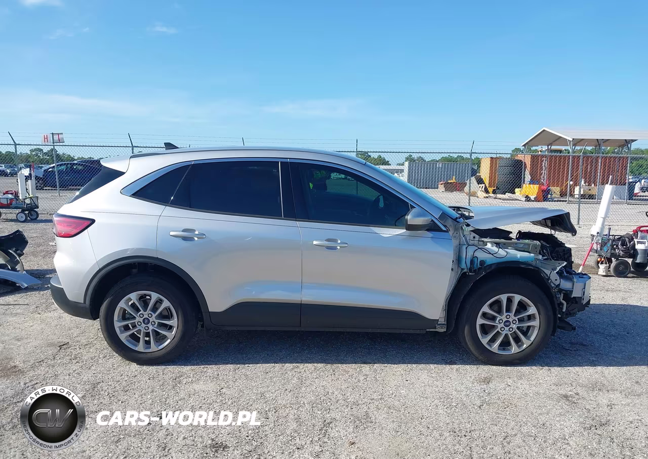2020 Ford Escape Se VIN:1FMCU0G60LUA93963 - 13