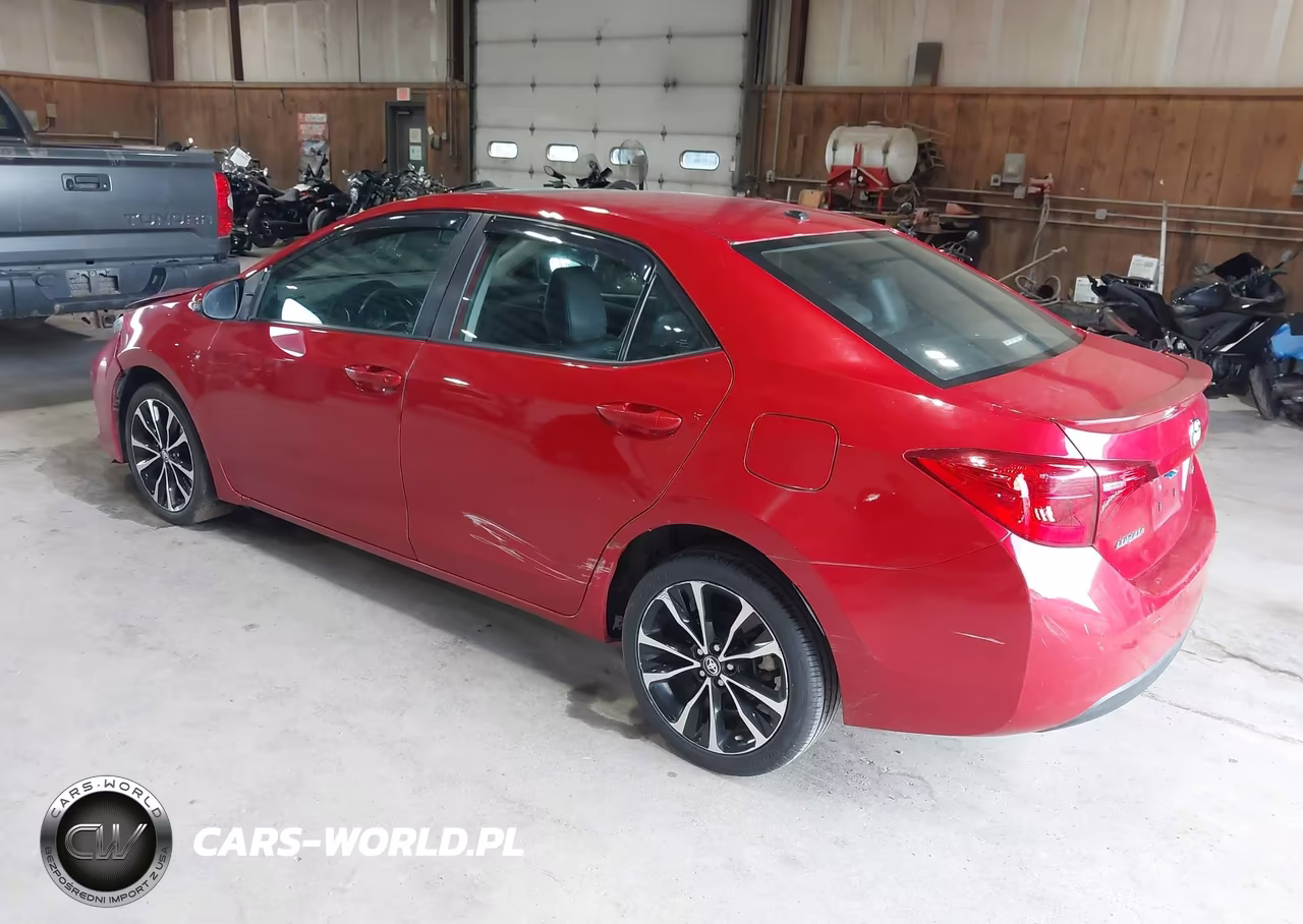 2018 Toyota Corolla Se VIN:2T1BURHE6JC988913 - 3