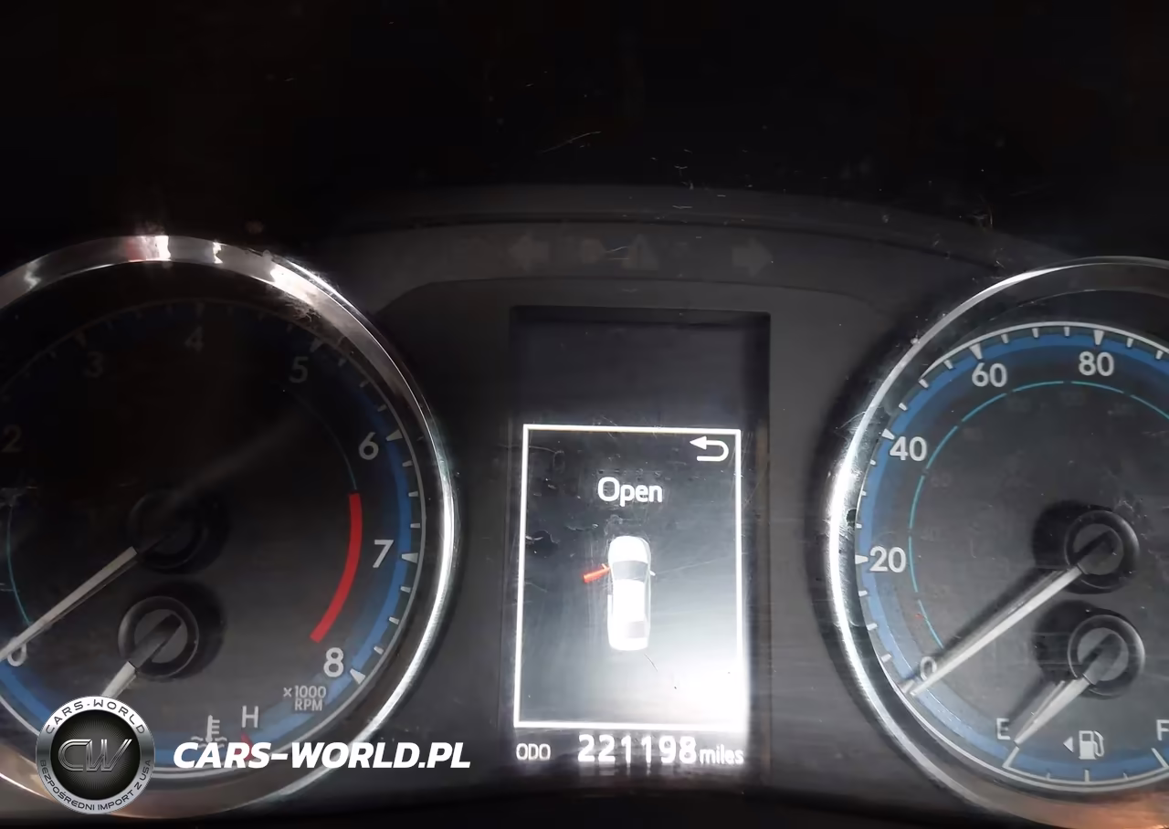 2018 Toyota Corolla Se VIN:2T1BURHE6JC988913 - 7