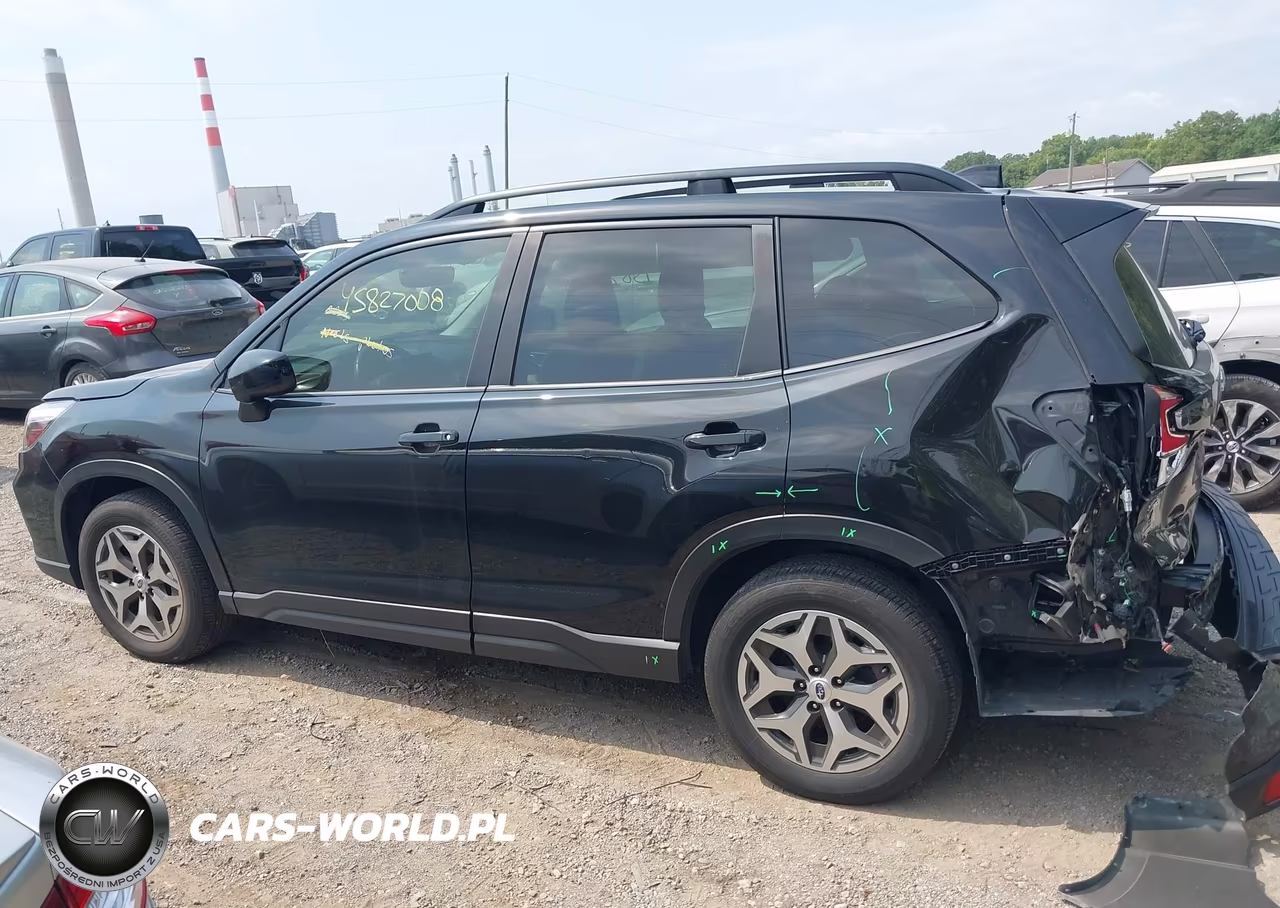 2020 Subaru Forester Premium VIN:JF2SKAJC5LH554398 - 14
