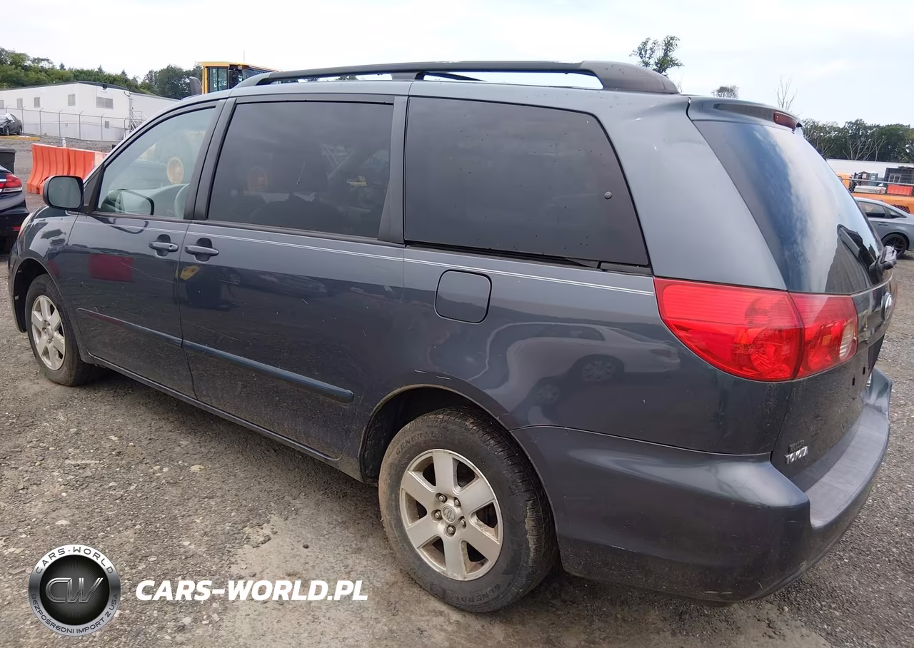 2009 Toyota Sienna Le VIN:5TDZK23C59S263291 - 3