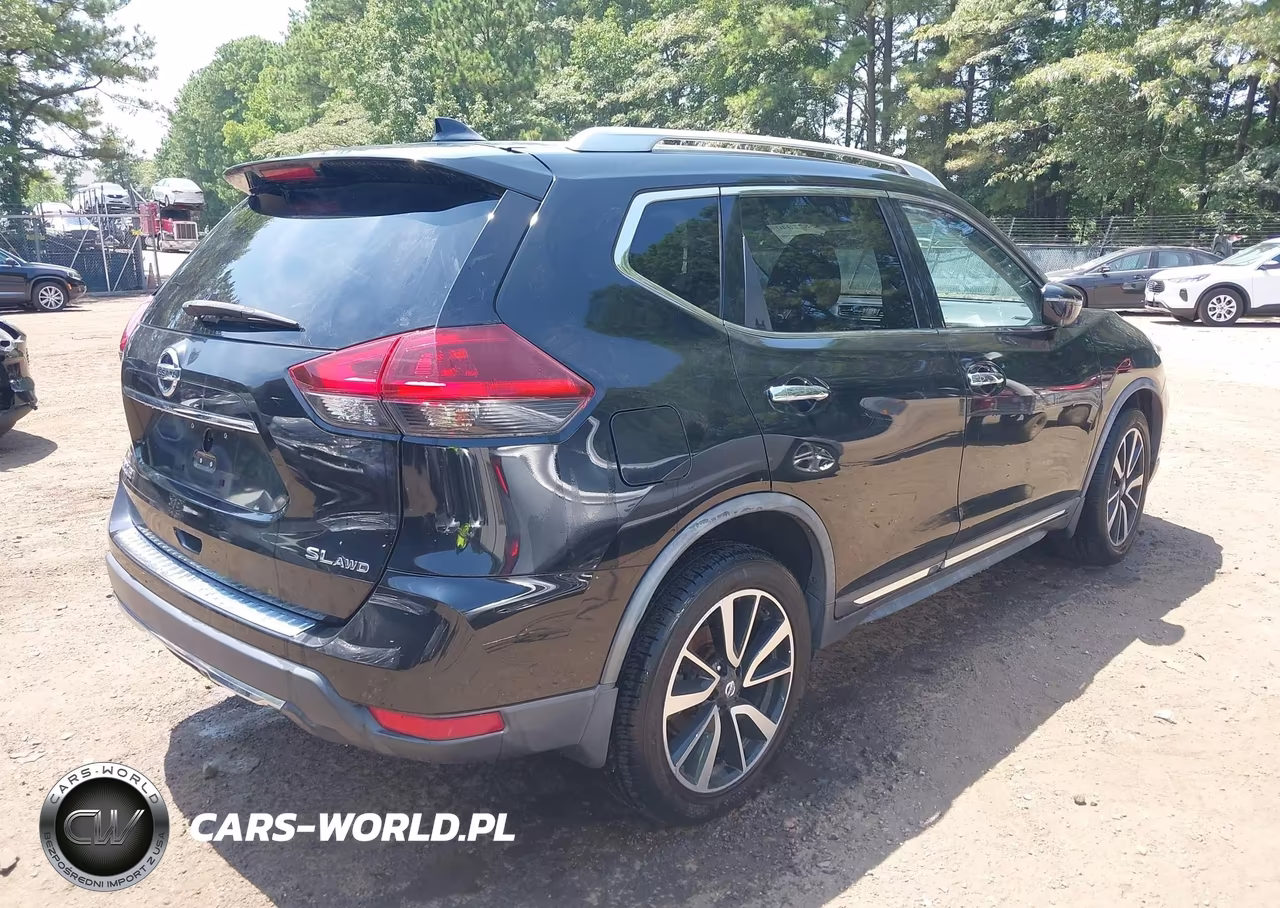 2018 Nissan Rogue Sl VIN:JN8AT2MV8JW329366 - 4