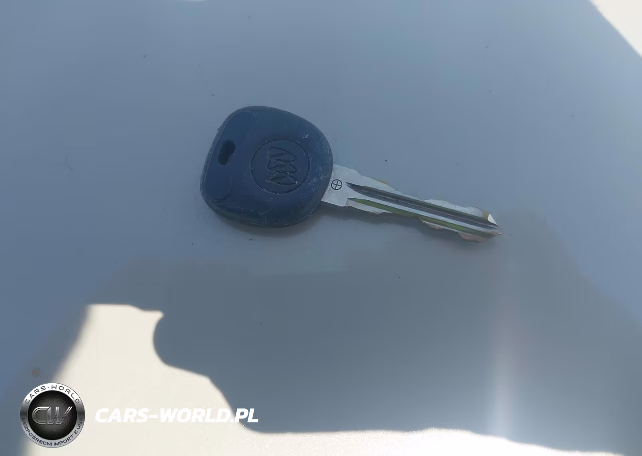 2010 Buick Lucerne Cxl VIN:1G4HC5EM8AU111744 - 11