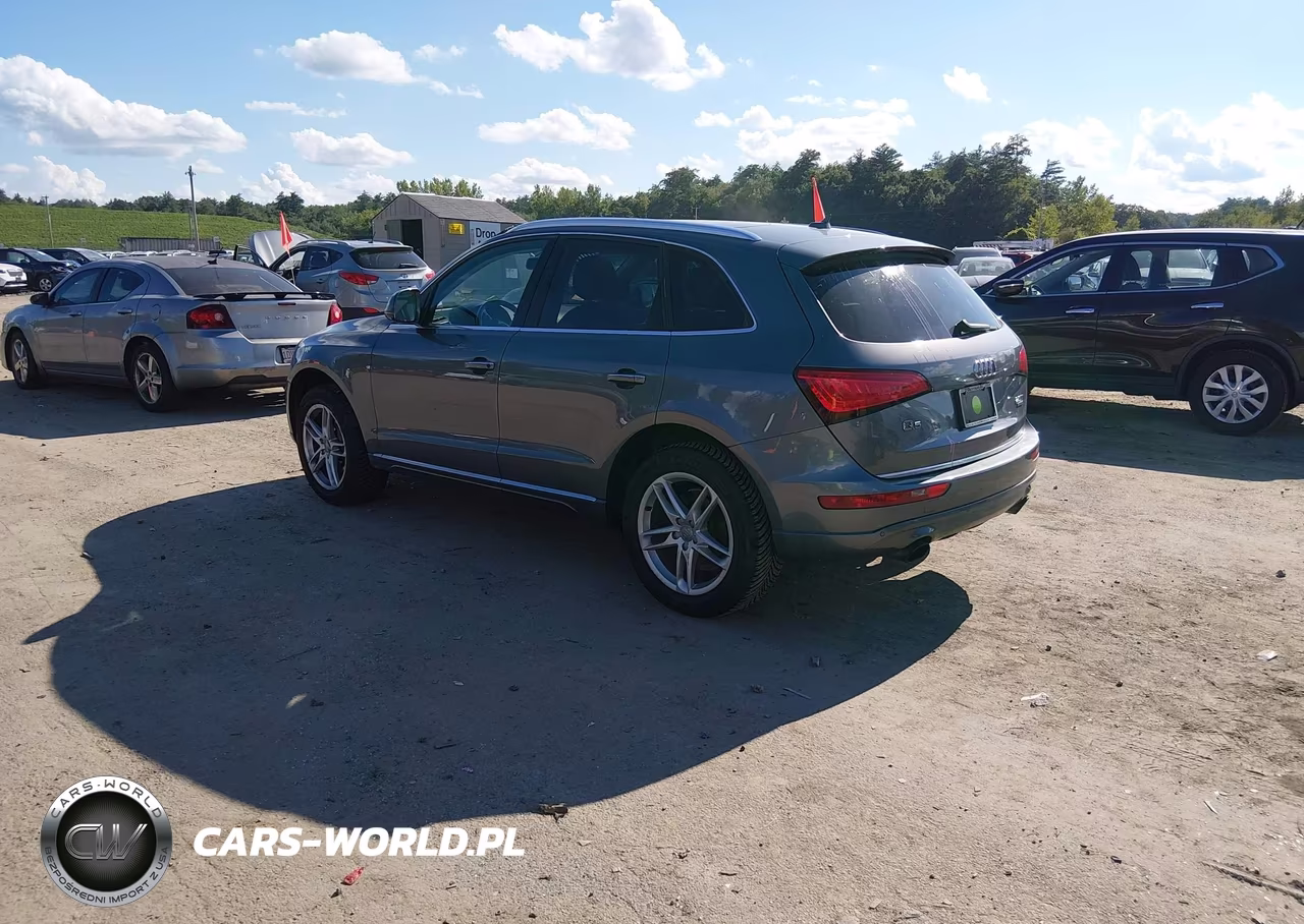 2016 Audi Q5 2.0T Premium VIN:WA1L2AFP4GA007436 - 3