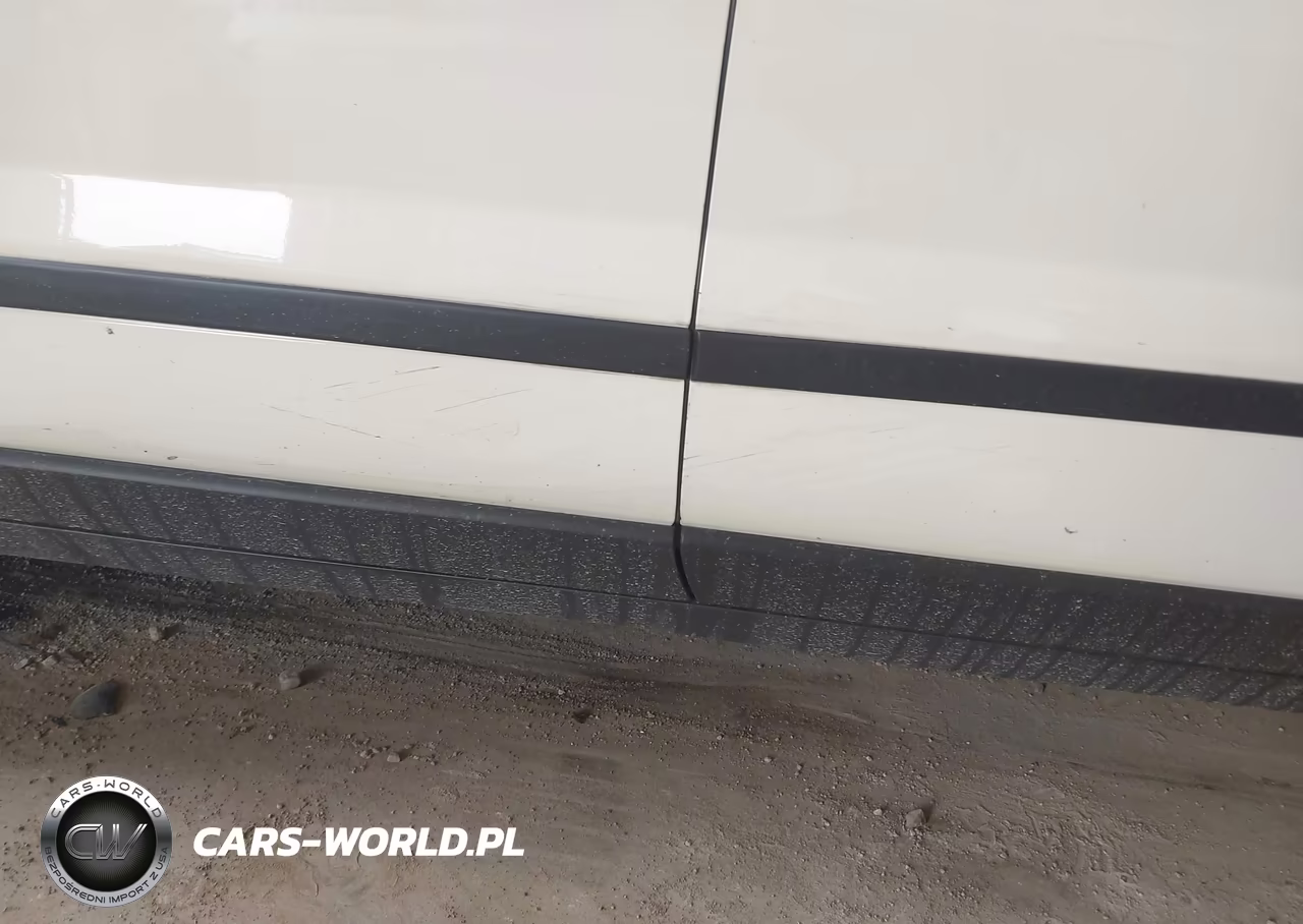 2014 Chevrolet Traverse Ls VIN:1GNKRFKD3EJ213082 - 12