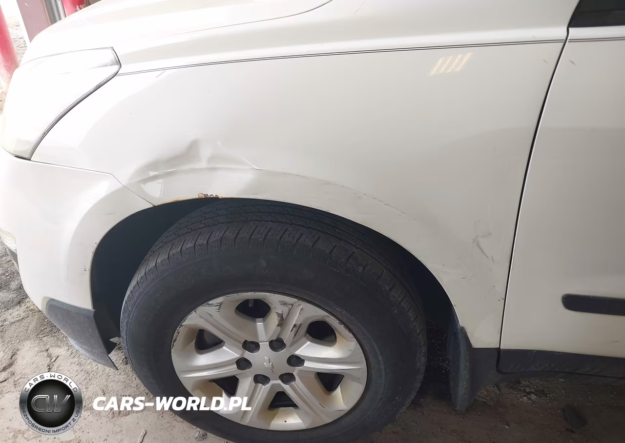 2014 Chevrolet Traverse Ls VIN:1GNKRFKD3EJ213082 - 13