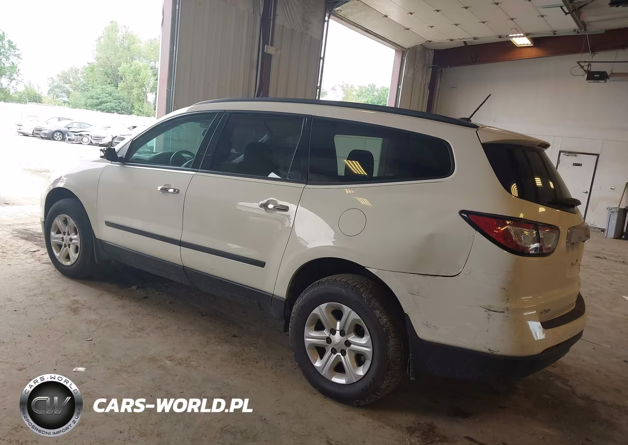 2014 Chevrolet Traverse Ls VIN:1GNKRFKD3EJ213082 - 3