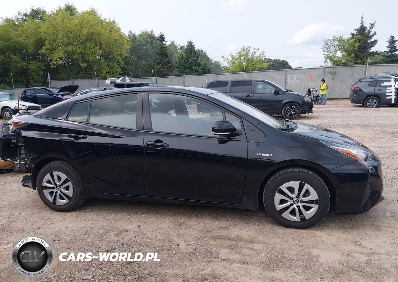 2016 Toyota Prius Four VIN:JTDKARFU1G3503968 - 14