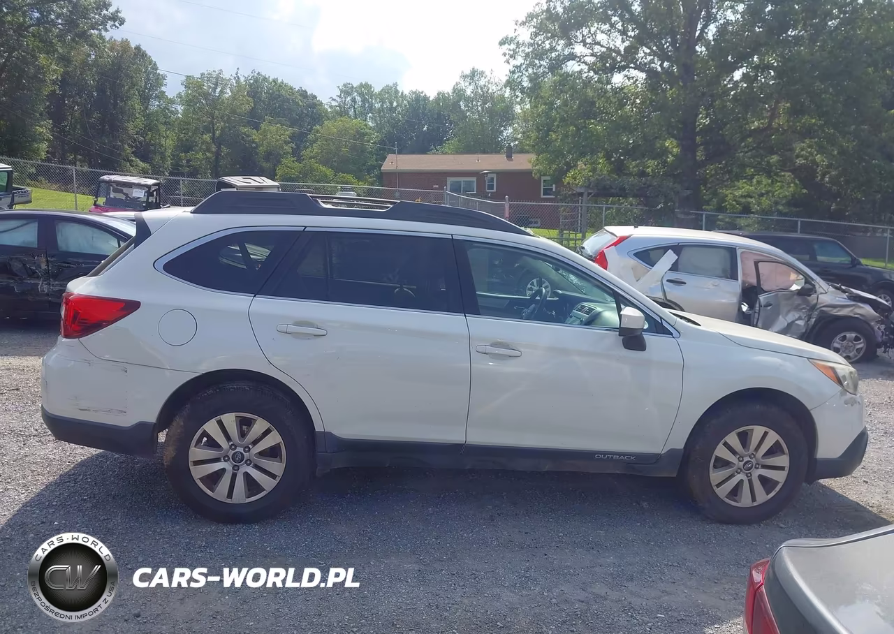 2015 Subaru Outback 2.5I Premium VIN:4S4BSAEC7F3215583 - 14