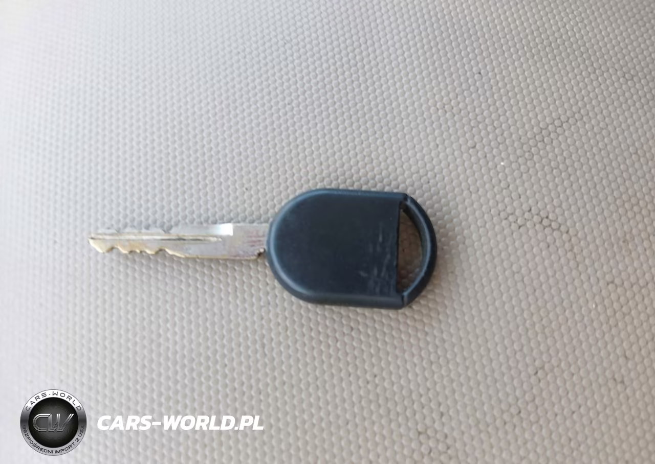 2011 Ford Escape Xls VIN:1FMCU0C76BKA33016 - 11