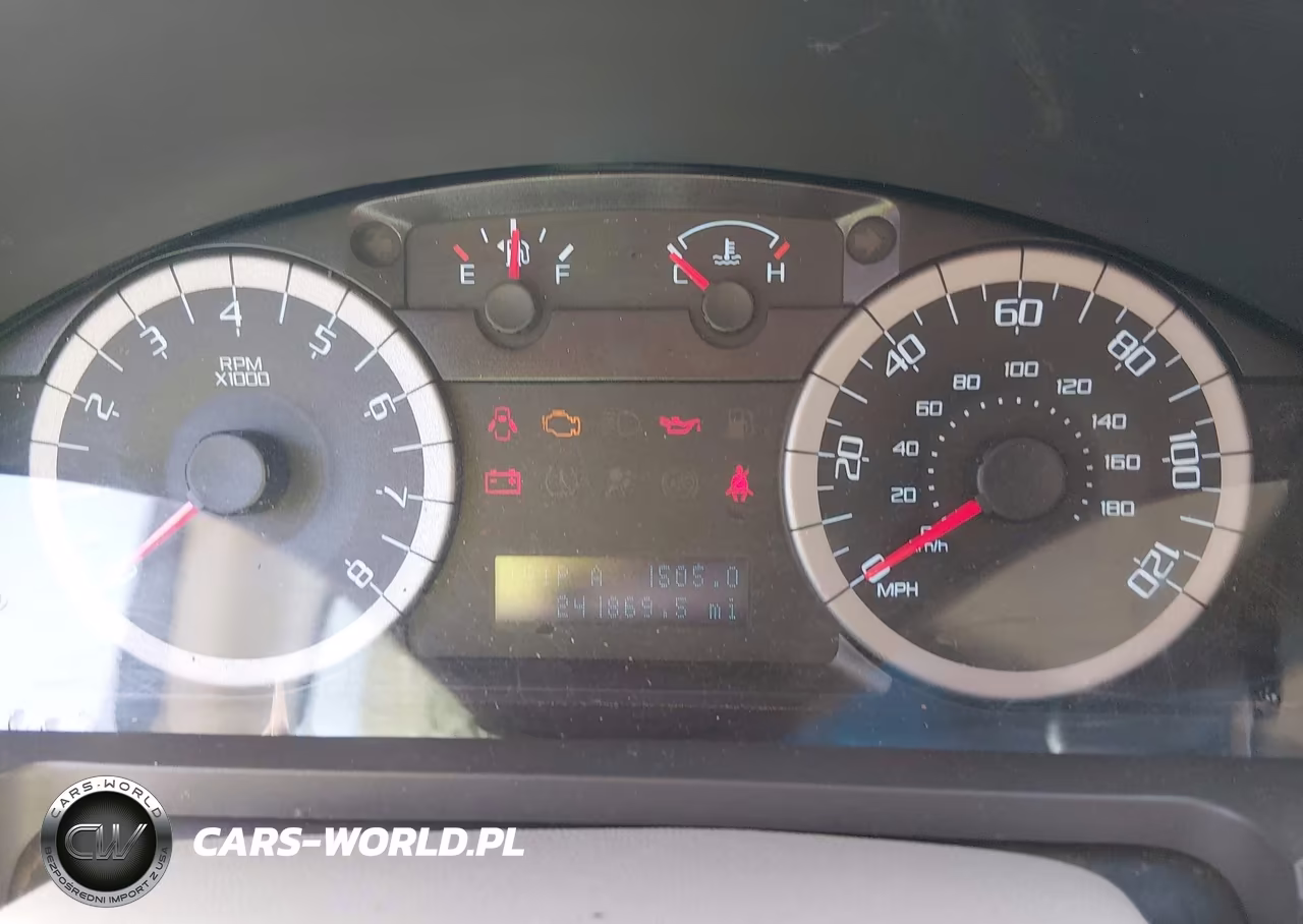 2011 Ford Escape Xls VIN:1FMCU0C76BKA33016 - 7