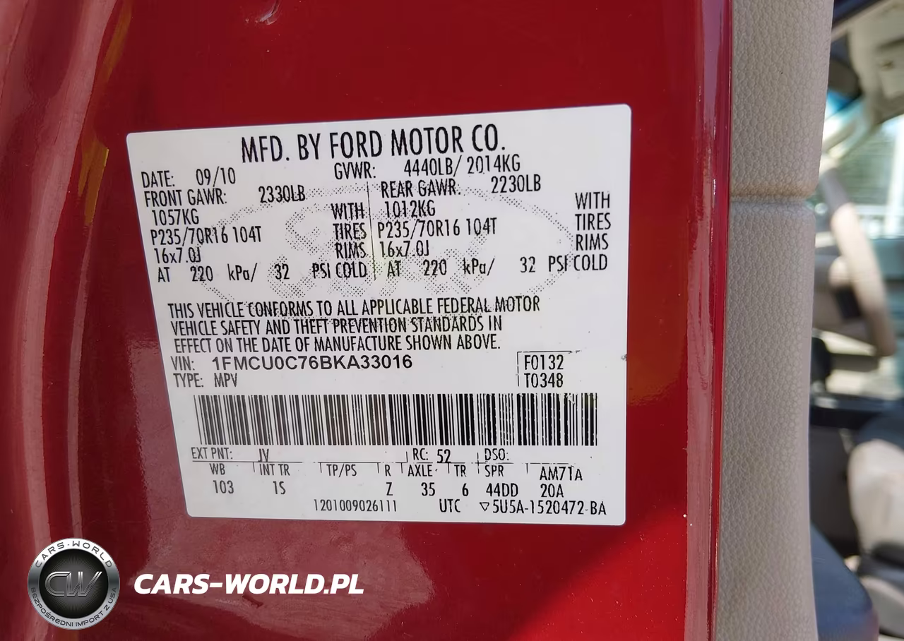 2011 Ford Escape Xls VIN:1FMCU0C76BKA33016 - 9